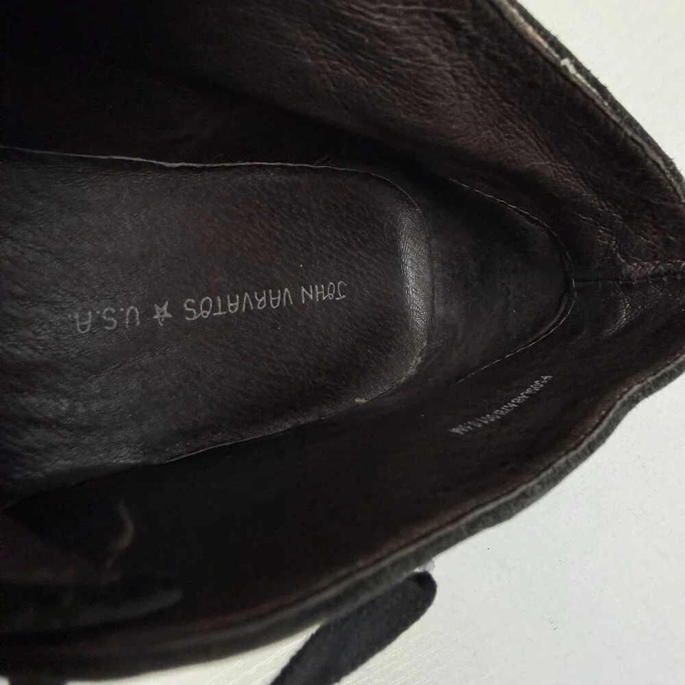 EUC John Varvatos Black Leather Lace Up Chukka Boots